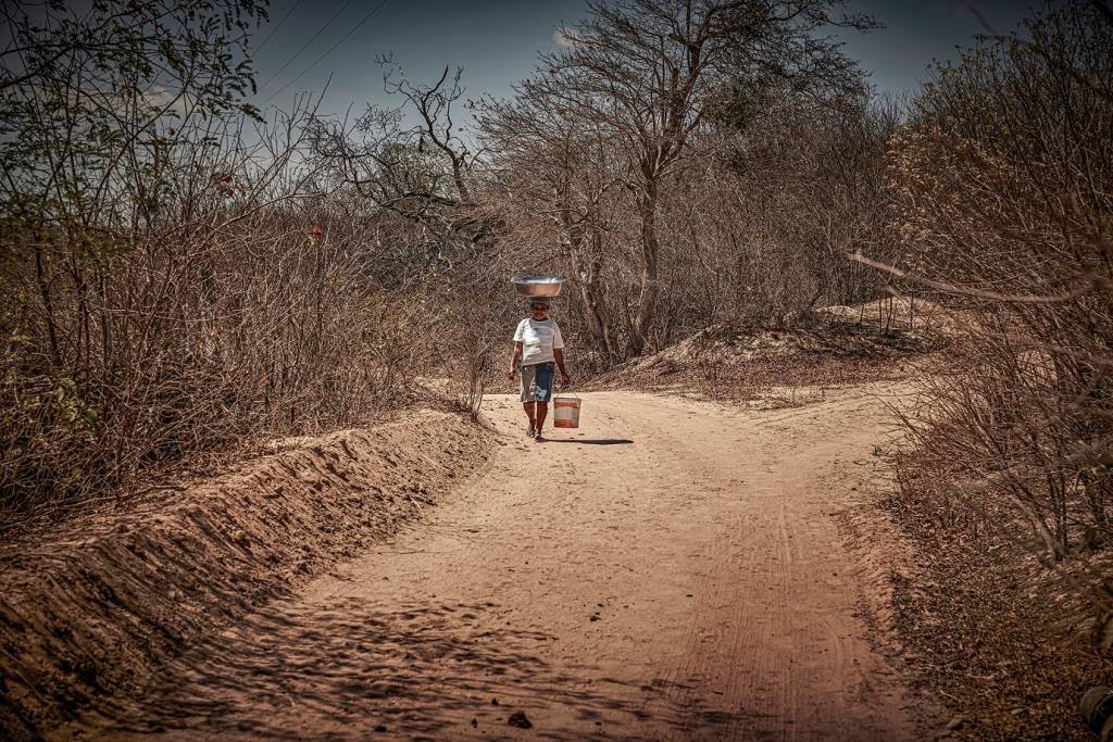 Seca no Nordeste: população da região é afetada pela falta de água (Fonte: Exame)